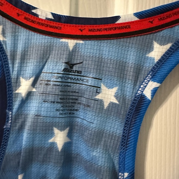 Mizuno Blue stripe with white stars Racerback ladies tank.  NWT, size large. - Picture 3 of 4